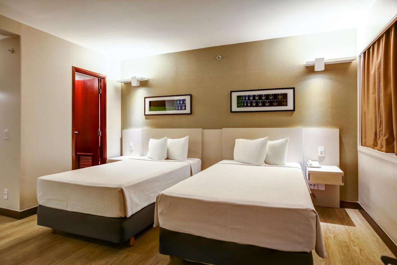 Comfort Suites Brasília Exterior foto